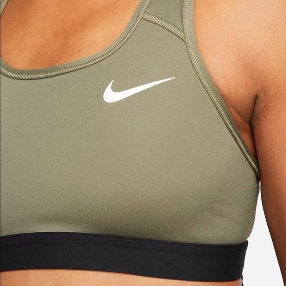 The Nike Dri-FIT Swoosh Sports Bra - Picture 2 of 7